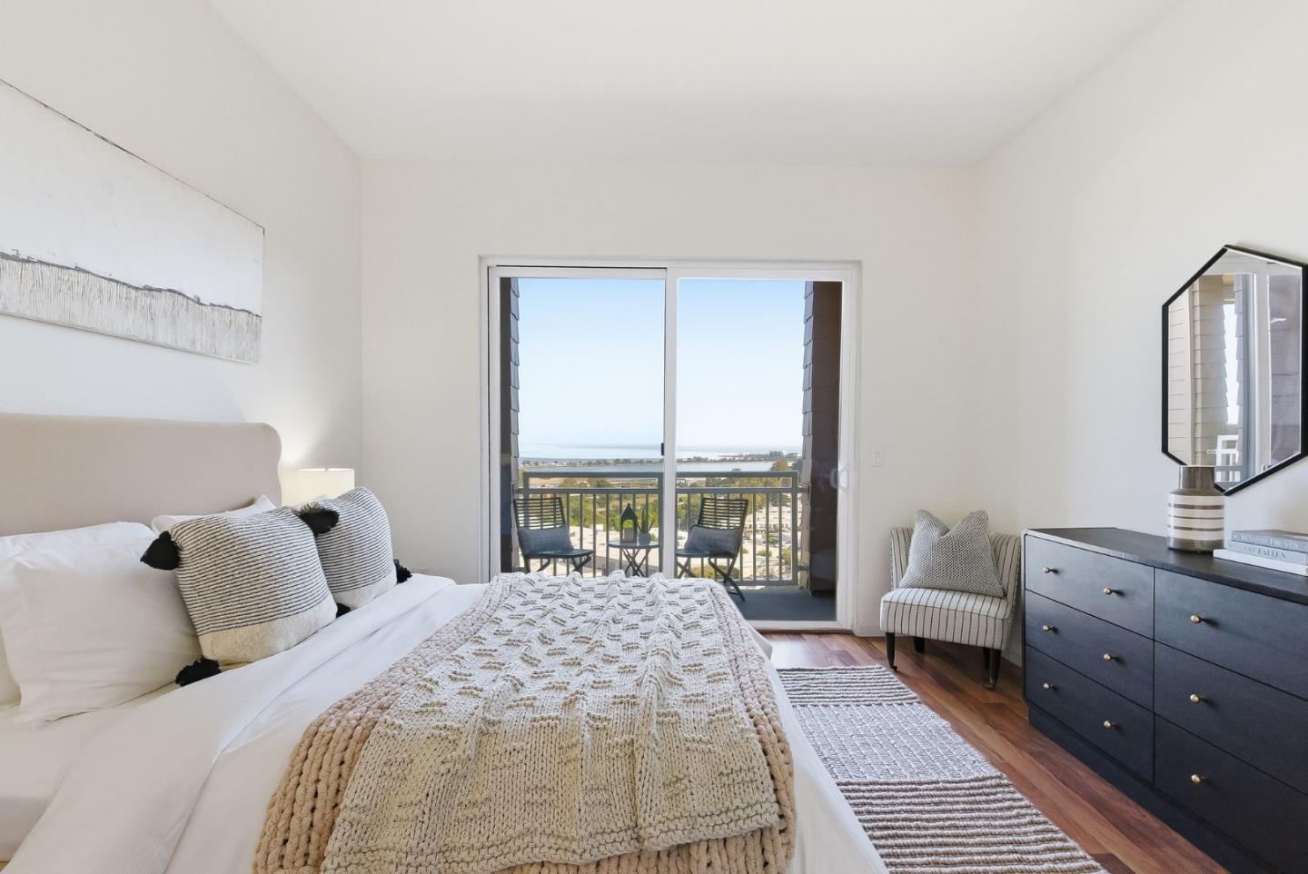 Detail Gallery Image 22 of 50 For 121 Cliff Swallow Ct, Brisbane,  CA 94005 - 2 Beds | 2 Baths