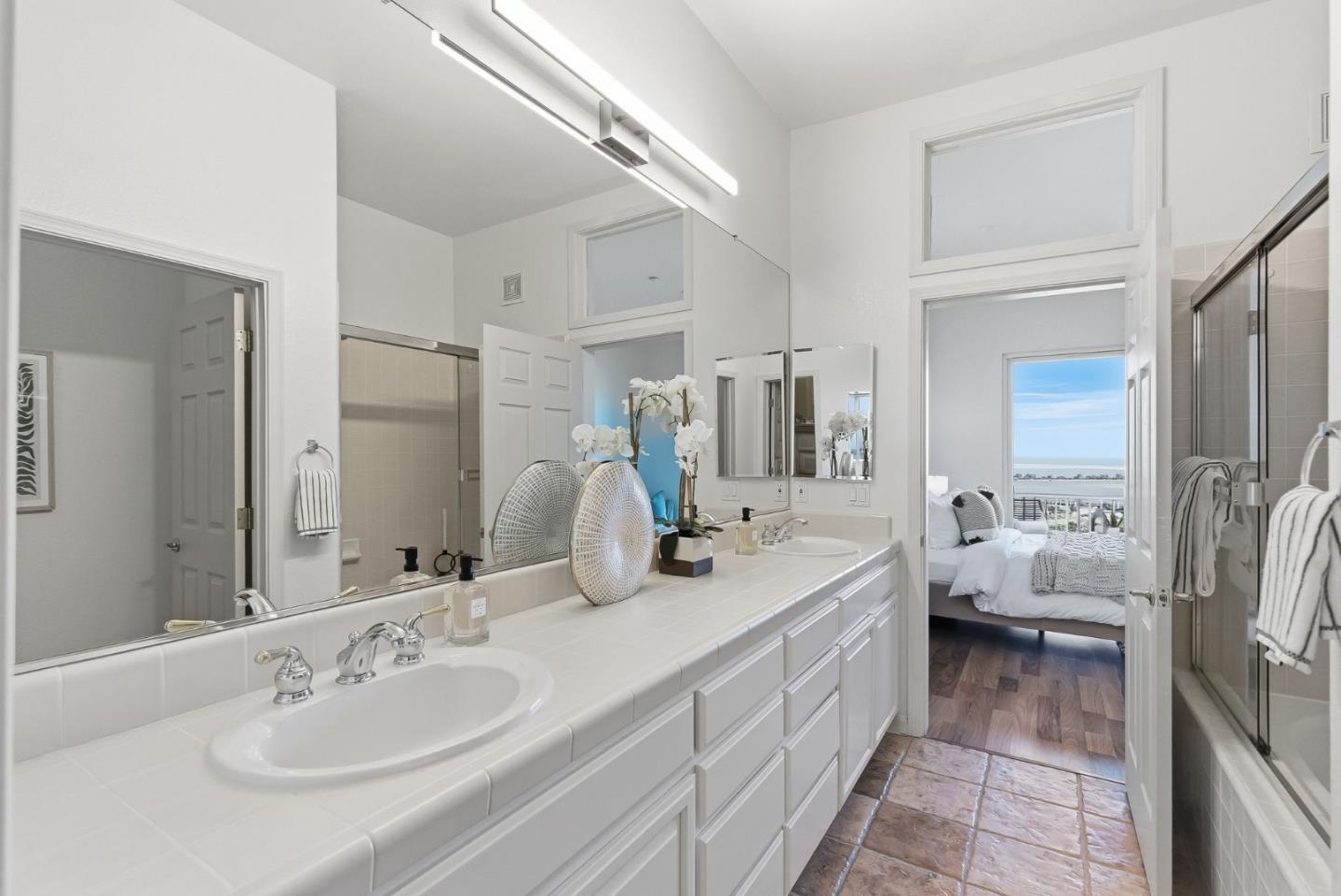 Detail Gallery Image 26 of 50 For 121 Cliff Swallow Ct, Brisbane,  CA 94005 - 2 Beds | 2 Baths