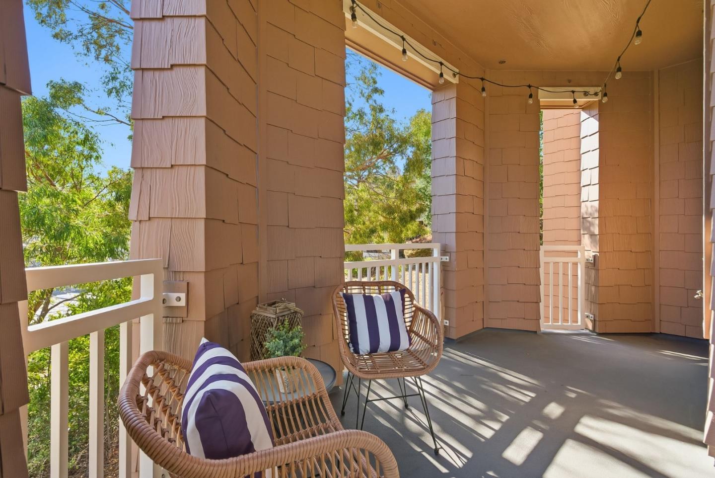 Detail Gallery Image 40 of 50 For 121 Cliff Swallow Ct, Brisbane,  CA 94005 - 2 Beds | 2 Baths