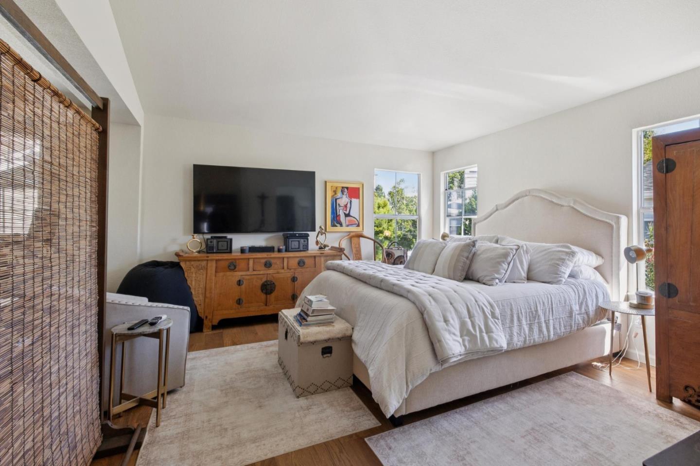 Detail Gallery Image 20 of 39 For 2009 Gossamer Ave, Redwood Shores,  CA 94065 - 3 Beds | 2/1 Baths