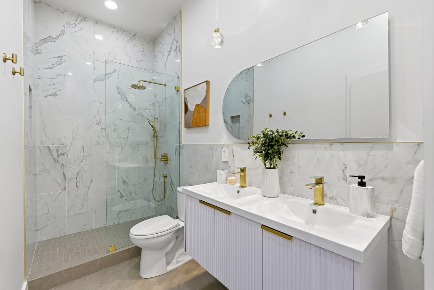 Detail Gallery Image 26 of 34 For 4243 Folsom St, San Francisco,  CA 94110 - 3 Beds | 2 Baths