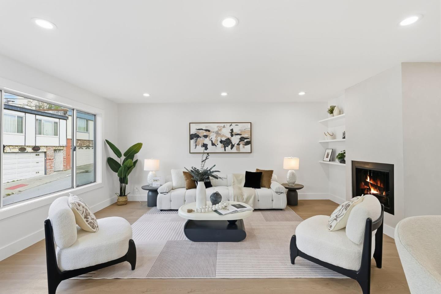 Detail Gallery Image 6 of 34 For 4243 Folsom St, San Francisco,  CA 94110 - 3 Beds | 2 Baths