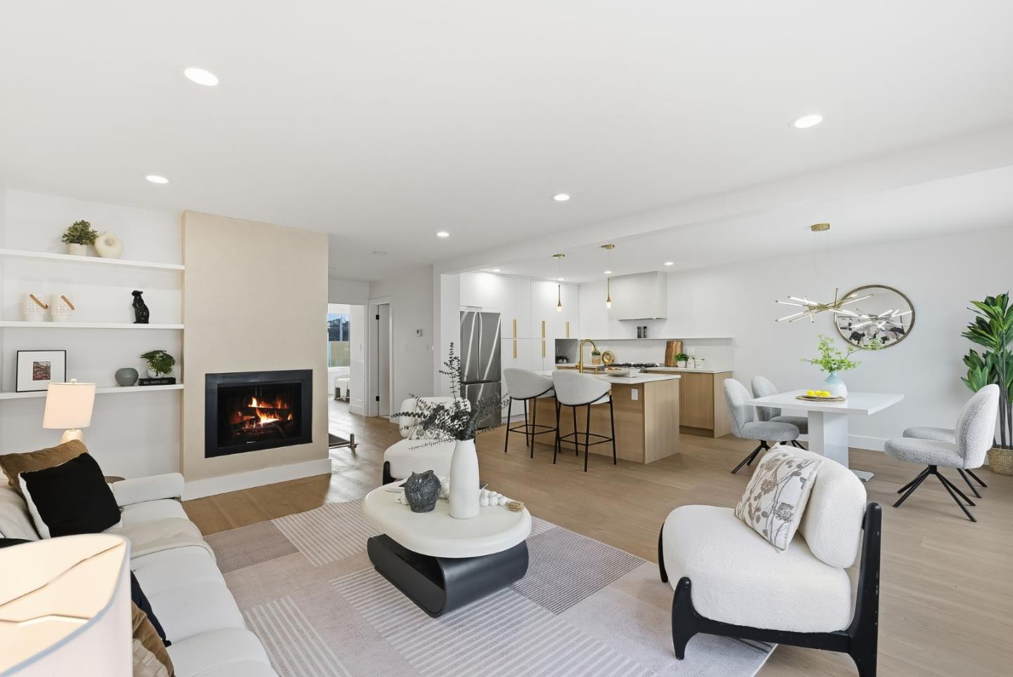 Detail Gallery Image 7 of 34 For 4243 Folsom St, San Francisco,  CA 94110 - 3 Beds | 2 Baths