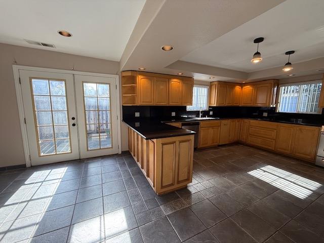 Detail Gallery Image 7 of 17 For 19 Jolley Way, Scotts Valley,  CA 95066 - 3 Beds | 2 Baths