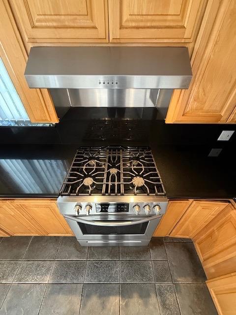 Detail Gallery Image 8 of 17 For 19 Jolley Way, Scotts Valley,  CA 95066 - 3 Beds | 2 Baths