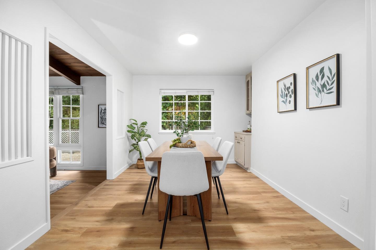 Detail Gallery Image 11 of 48 For 215 1/2 N Navarra Dr, Scotts Valley,  CA 95066 - 3 Beds | 2 Baths