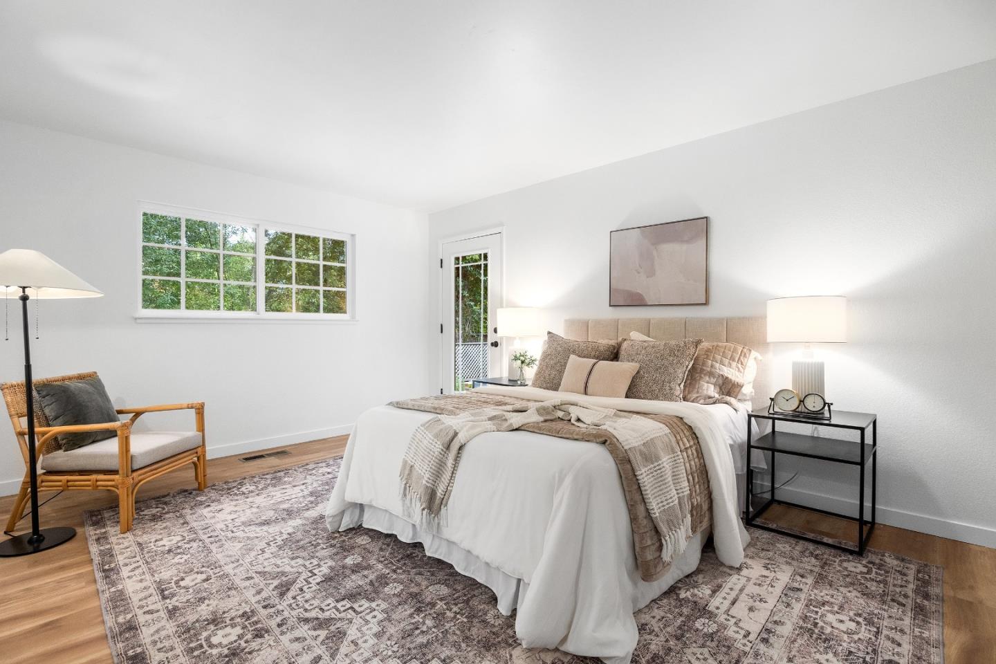 Detail Gallery Image 23 of 48 For 215 1/2 N Navarra Dr, Scotts Valley,  CA 95066 - 3 Beds | 2 Baths