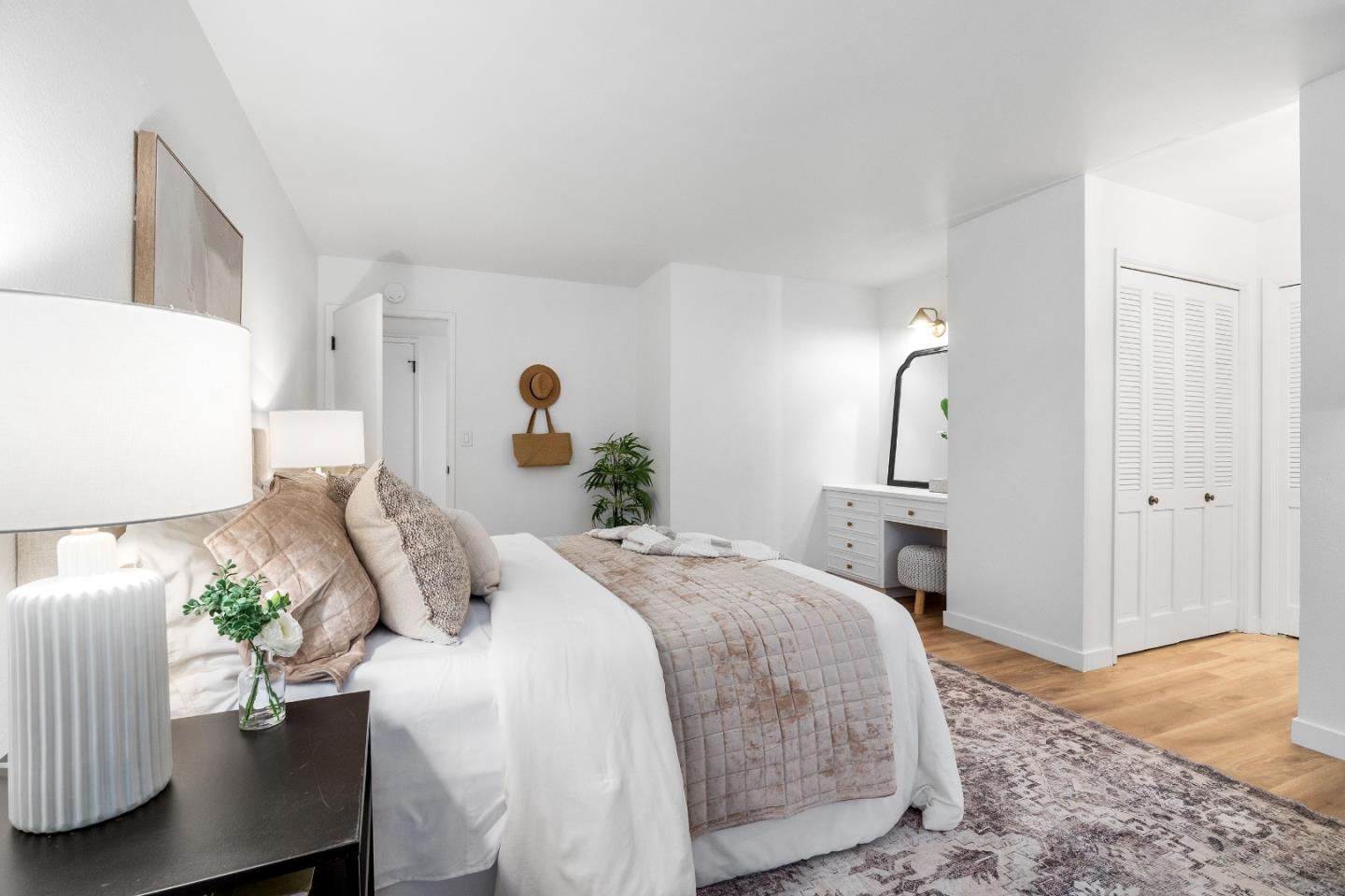 Detail Gallery Image 24 of 48 For 215 1/2 N Navarra Dr, Scotts Valley,  CA 95066 - 3 Beds | 2 Baths