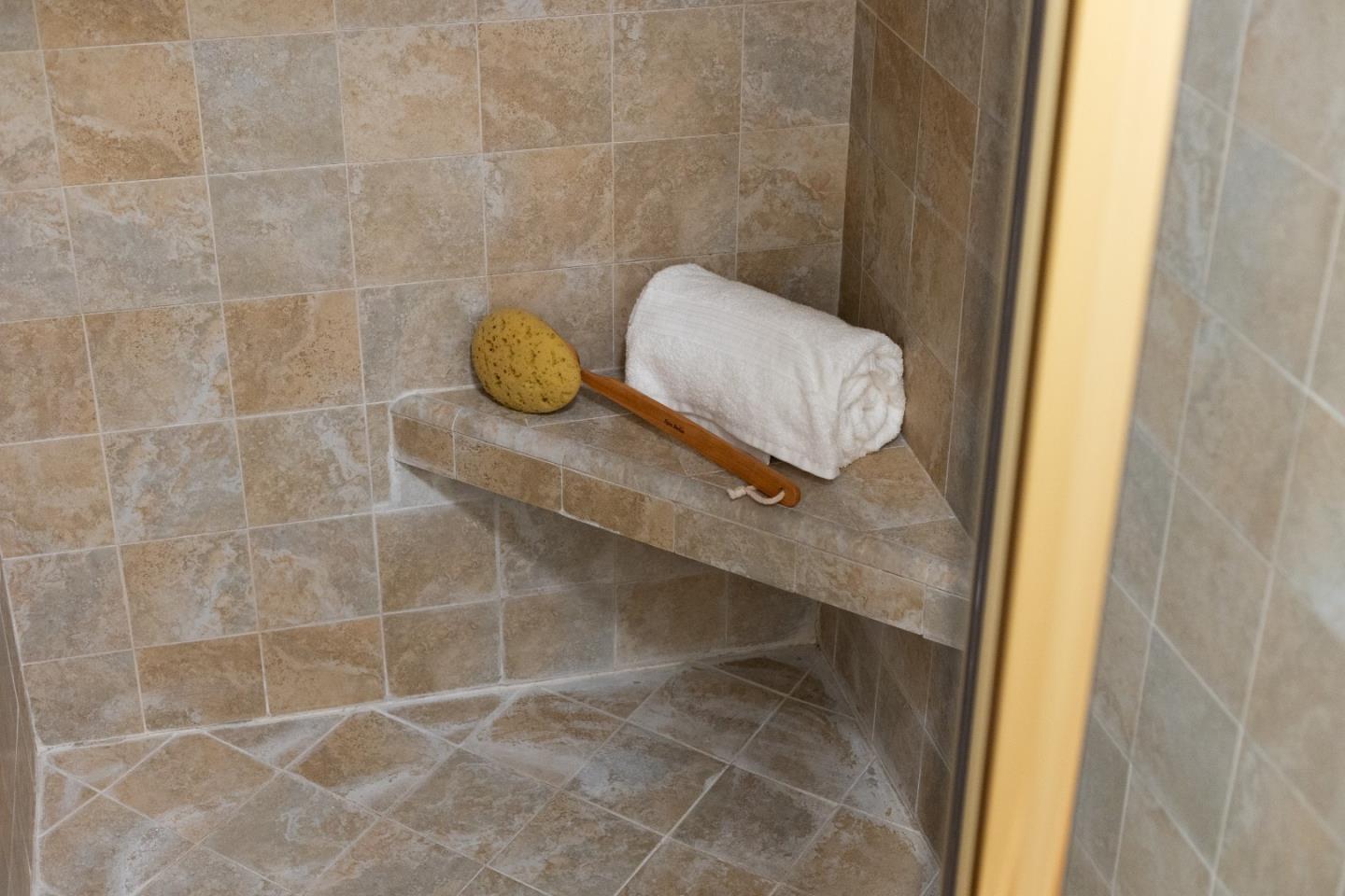 Detail Gallery Image 30 of 48 For 215 1/2 N Navarra Dr, Scotts Valley,  CA 95066 - 3 Beds | 2 Baths