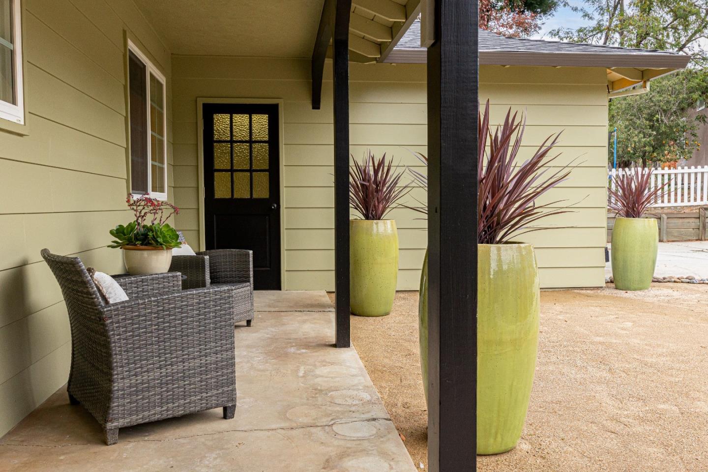 Detail Gallery Image 40 of 48 For 215 1/2 N Navarra Dr, Scotts Valley,  CA 95066 - 3 Beds | 2 Baths