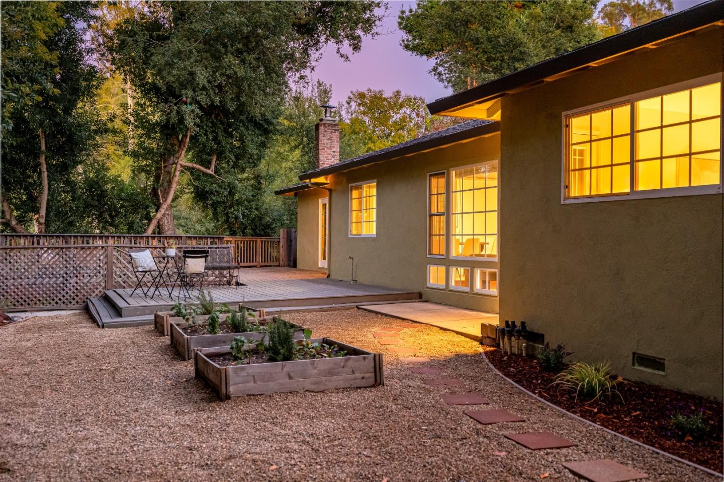 Detail Gallery Image 46 of 48 For 215 1/2 N Navarra Dr, Scotts Valley,  CA 95066 - 3 Beds | 2 Baths