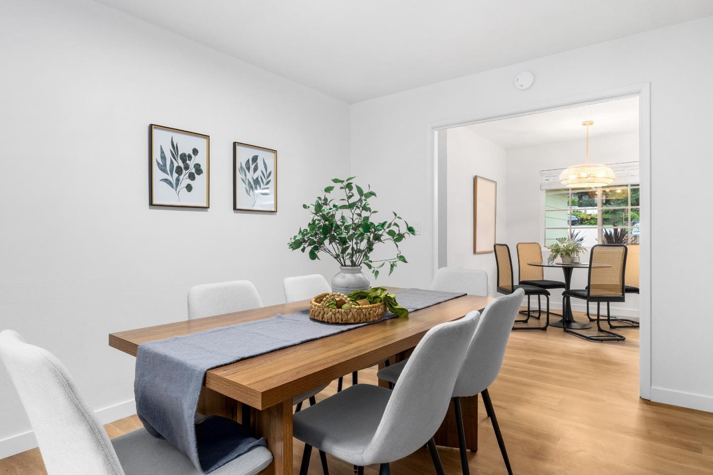 Detail Gallery Image 8 of 48 For 215 1/2 N Navarra Dr, Scotts Valley,  CA 95066 - 3 Beds | 2 Baths