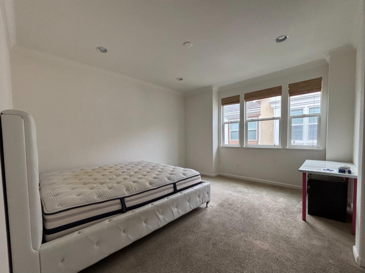 Detail Gallery Image 13 of 18 For 1568 Canal St, Milpitas,  CA 95035 - 3 Beds | 2/1 Baths