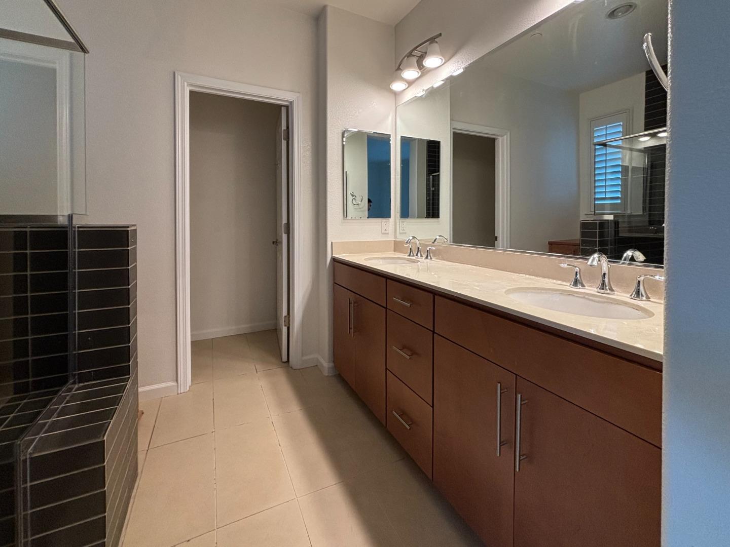 Detail Gallery Image 16 of 18 For 1568 Canal St, Milpitas,  CA 95035 - 3 Beds | 2/1 Baths