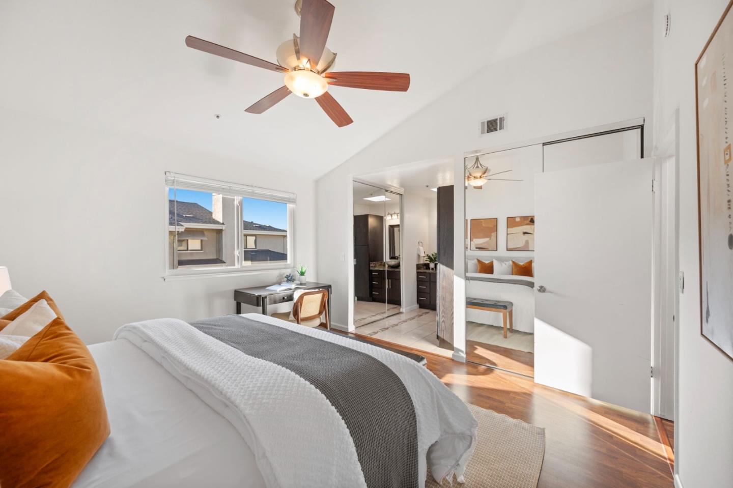 Detail Gallery Image 22 of 42 For 241 Bonita Ln, Foster City,  CA 94404 - 3 Beds | 2/1 Baths