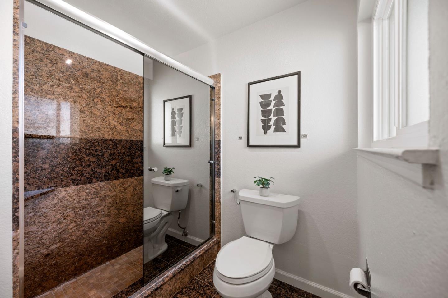 Detail Gallery Image 33 of 42 For 241 Bonita Ln, Foster City,  CA 94404 - 3 Beds | 2/1 Baths