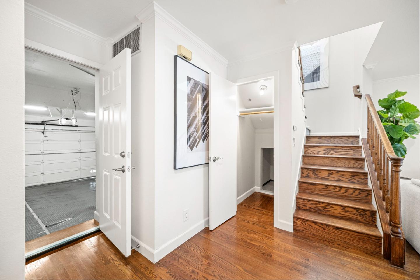 Detail Gallery Image 34 of 42 For 241 Bonita Ln, Foster City,  CA 94404 - 3 Beds | 2/1 Baths