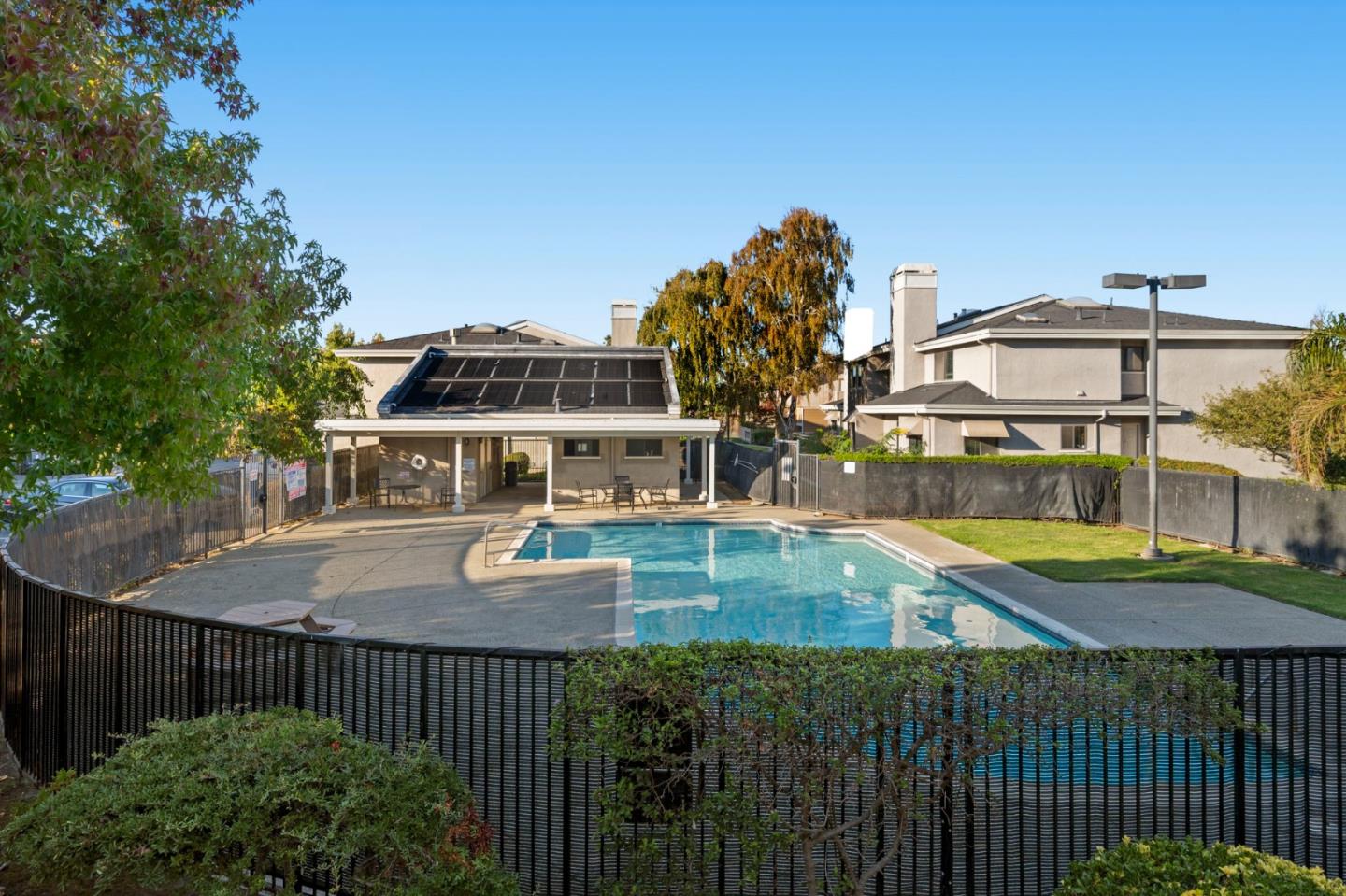 Detail Gallery Image 37 of 42 For 241 Bonita Ln, Foster City,  CA 94404 - 3 Beds | 2/1 Baths