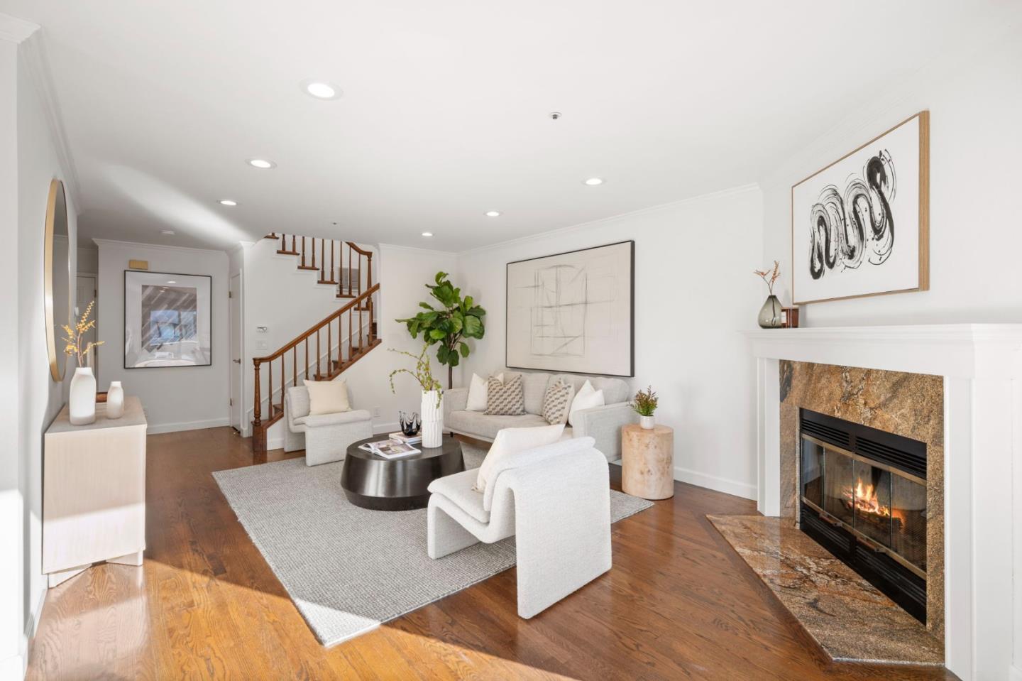 Detail Gallery Image 8 of 42 For 241 Bonita Ln, Foster City,  CA 94404 - 3 Beds | 2/1 Baths