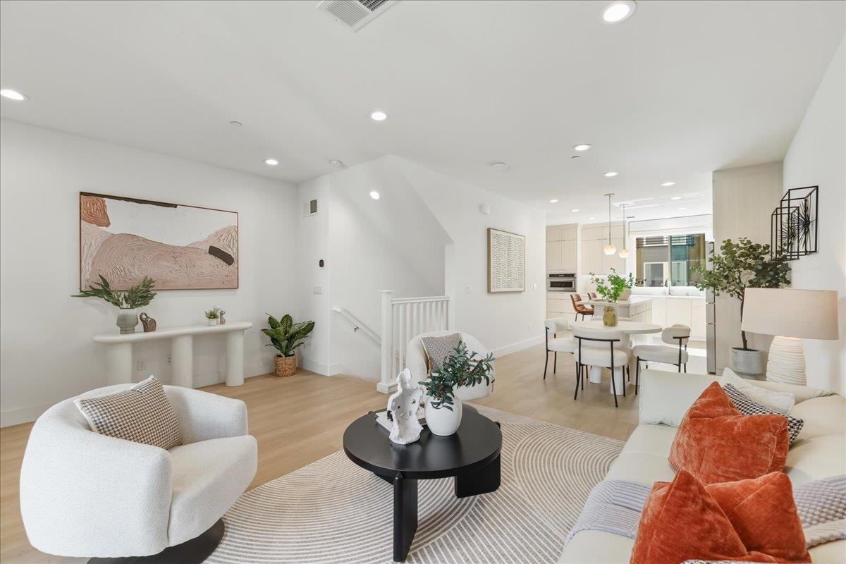 Detail Gallery Image 4 of 58 For 3388 Router Cmn, Fremont,  CA 94538 - 3 Beds | 3/1 Baths