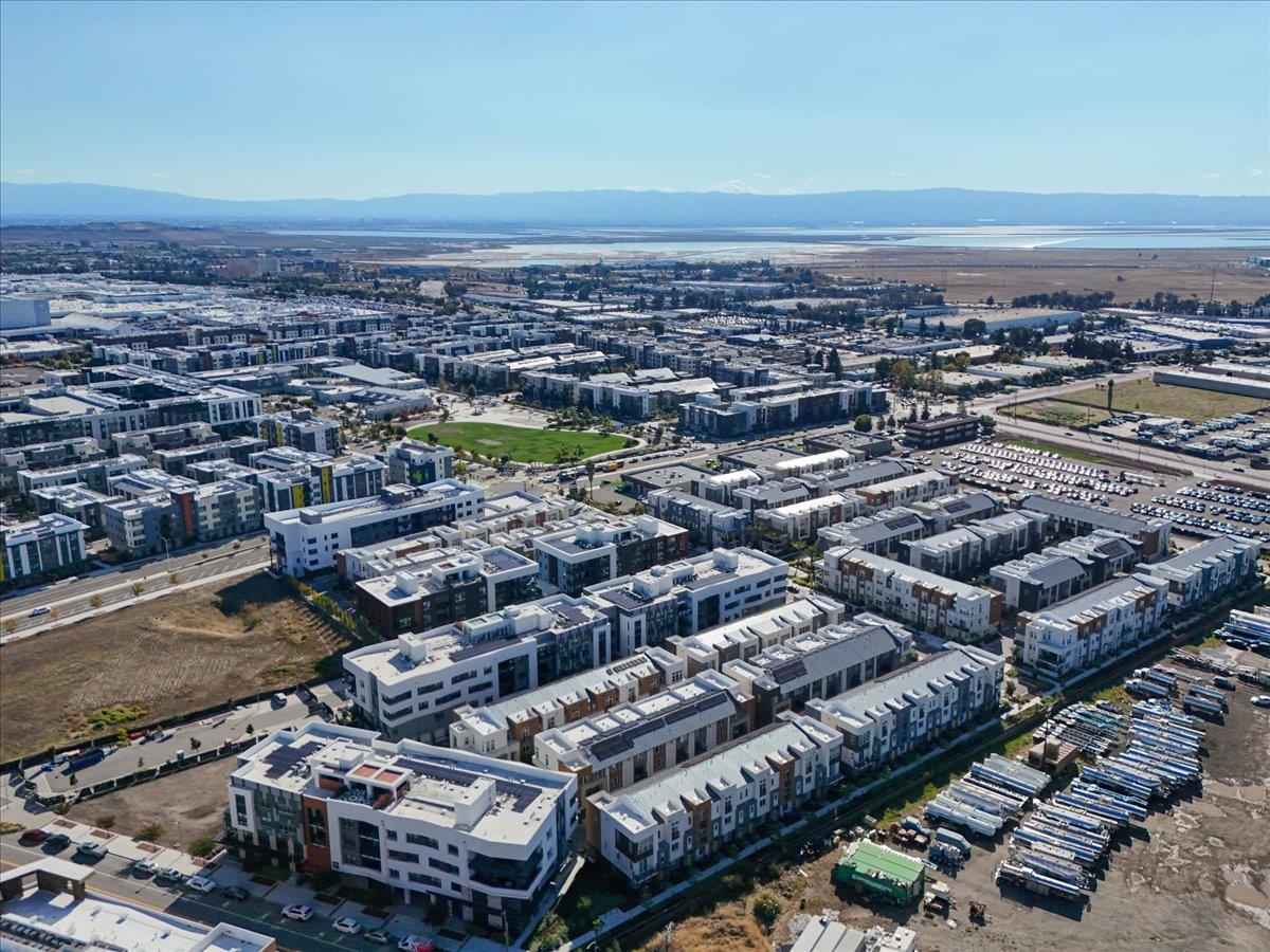 Detail Gallery Image 52 of 58 For 3388 Router Cmn, Fremont,  CA 94538 - 3 Beds | 3/1 Baths