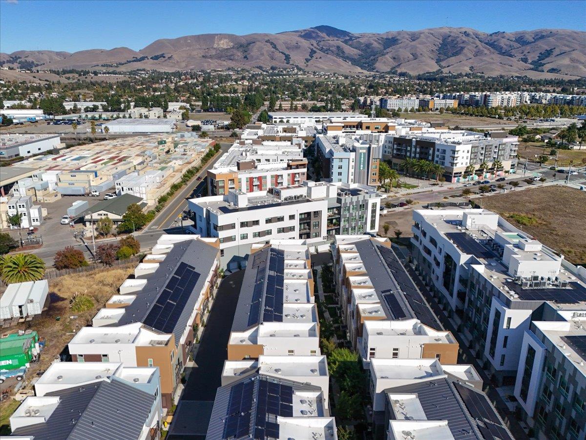 Detail Gallery Image 55 of 58 For 3388 Router Cmn, Fremont,  CA 94538 - 3 Beds | 3/1 Baths