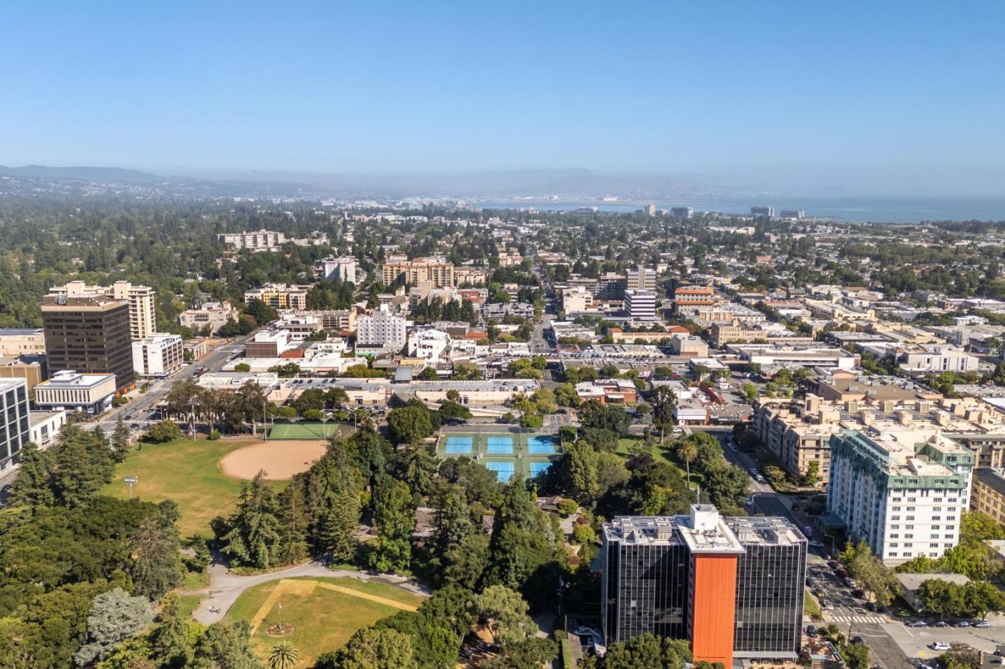 153 East 5th Avenue, San Mateo, CA, 94401