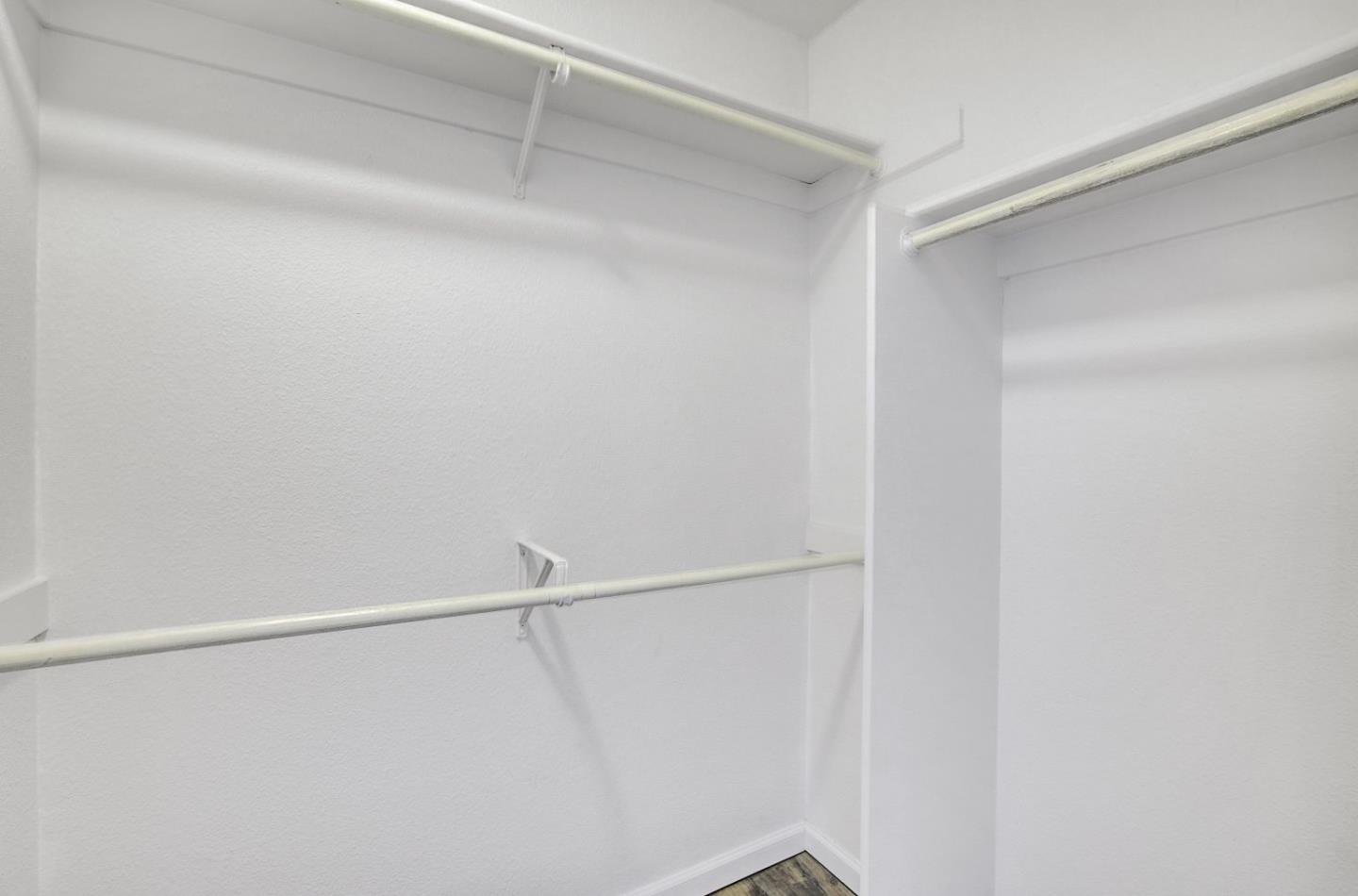 Detail Gallery Image 12 of 31 For 670 Teatree Ct, San Jose,  CA 95128 - 2 Beds | 2 Baths