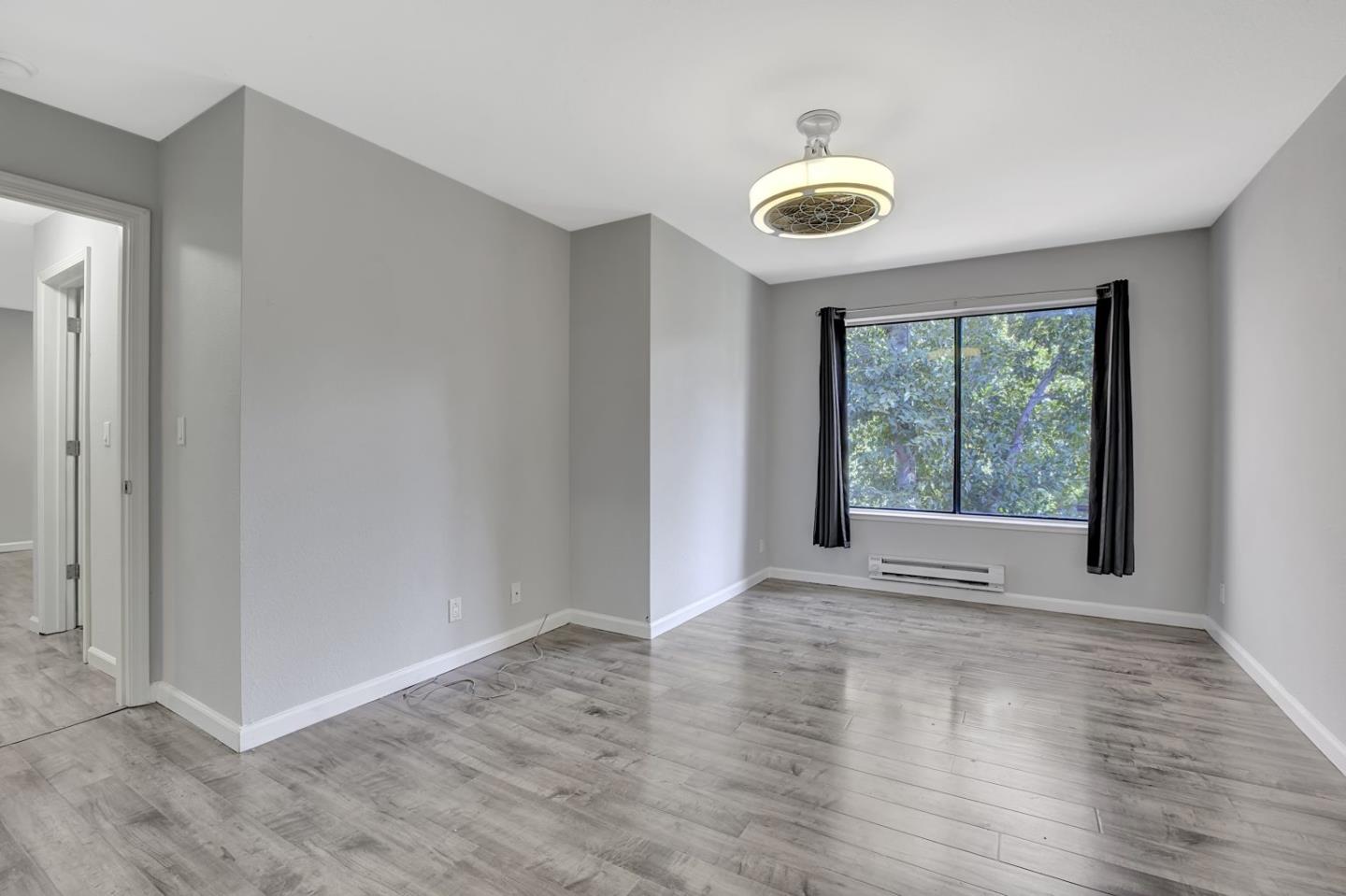 Detail Gallery Image 18 of 31 For 670 Teatree Ct, San Jose,  CA 95128 - 2 Beds | 2 Baths