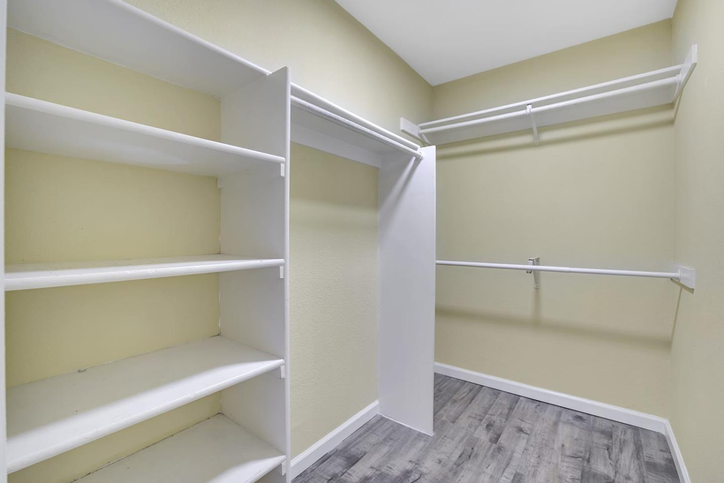 Detail Gallery Image 19 of 31 For 670 Teatree Ct, San Jose,  CA 95128 - 2 Beds | 2 Baths
