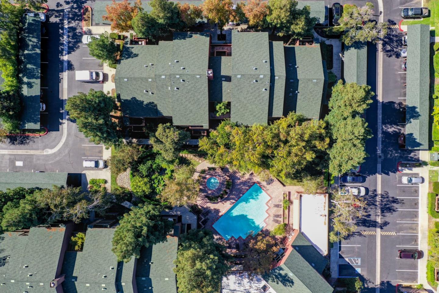 Detail Gallery Image 30 of 31 For 670 Teatree Ct, San Jose,  CA 95128 - 2 Beds | 2 Baths