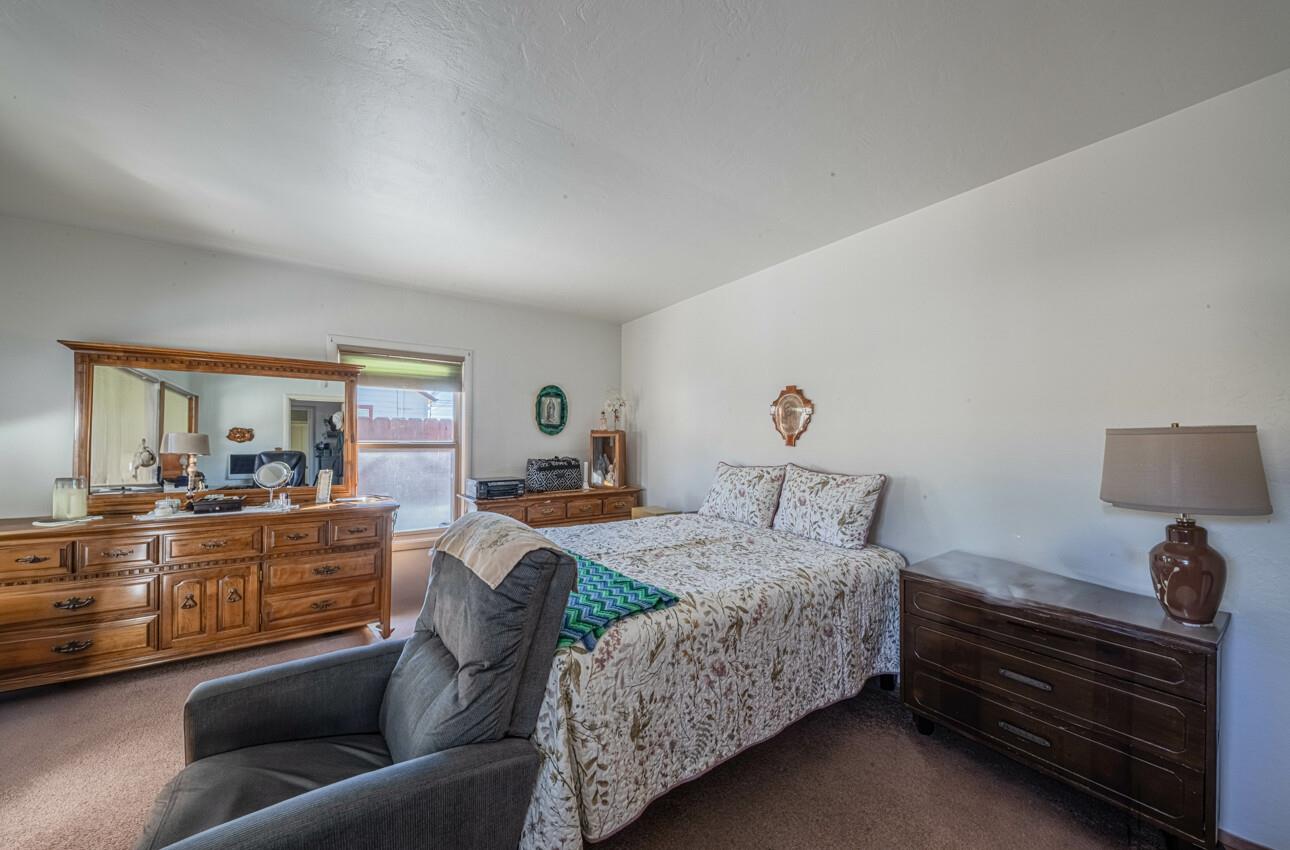 Detail Gallery Image 15 of 25 For 330 Hawthorne St, Salinas,  CA 93901 - 3 Beds | 2 Baths