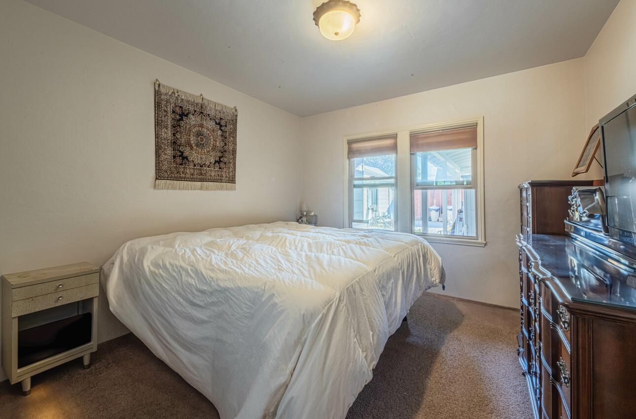 Detail Gallery Image 19 of 25 For 330 Hawthorne St, Salinas,  CA 93901 - 3 Beds | 2 Baths