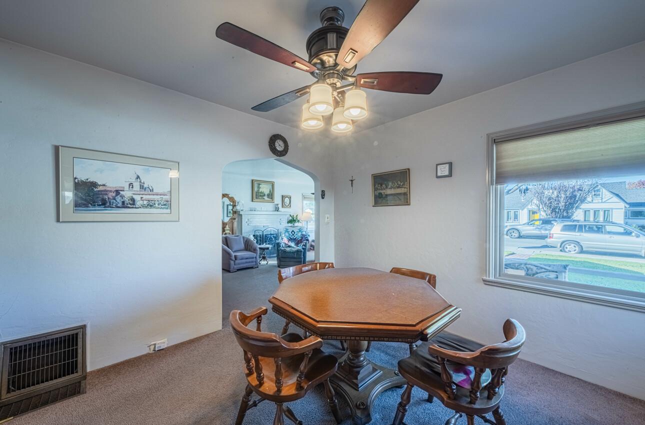 Detail Gallery Image 8 of 25 For 330 Hawthorne St, Salinas,  CA 93901 - 3 Beds | 2 Baths