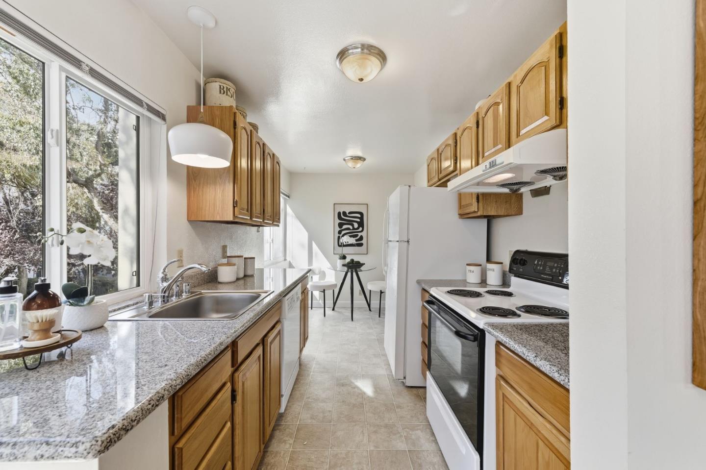 Detail Gallery Image 14 of 47 For 1041 Shell Blvd #8,  Foster City,  CA 94404 - 2 Beds | 2 Baths