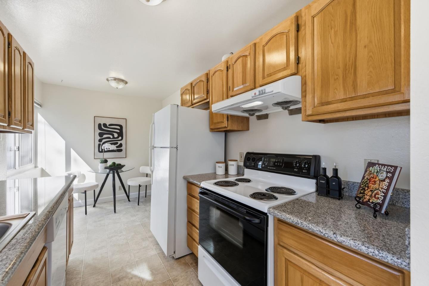 Detail Gallery Image 16 of 47 For 1041 Shell Blvd #8,  Foster City,  CA 94404 - 2 Beds | 2 Baths