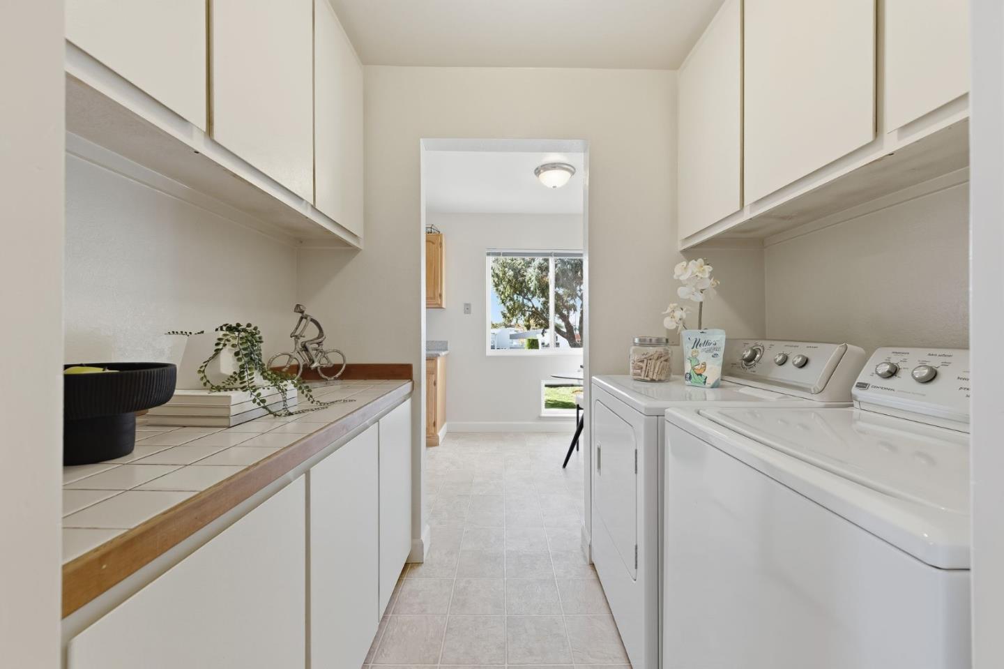 Detail Gallery Image 19 of 47 For 1041 Shell Blvd #8,  Foster City,  CA 94404 - 2 Beds | 2 Baths