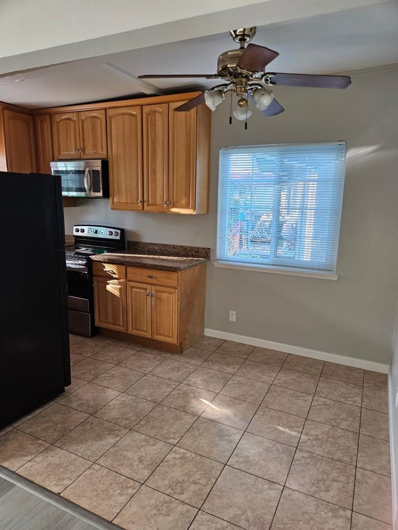 Detail Gallery Image 6 of 16 For 2312 William Dr #3,  Santa Clara,  CA 95050 - 2 Beds | 1 Baths