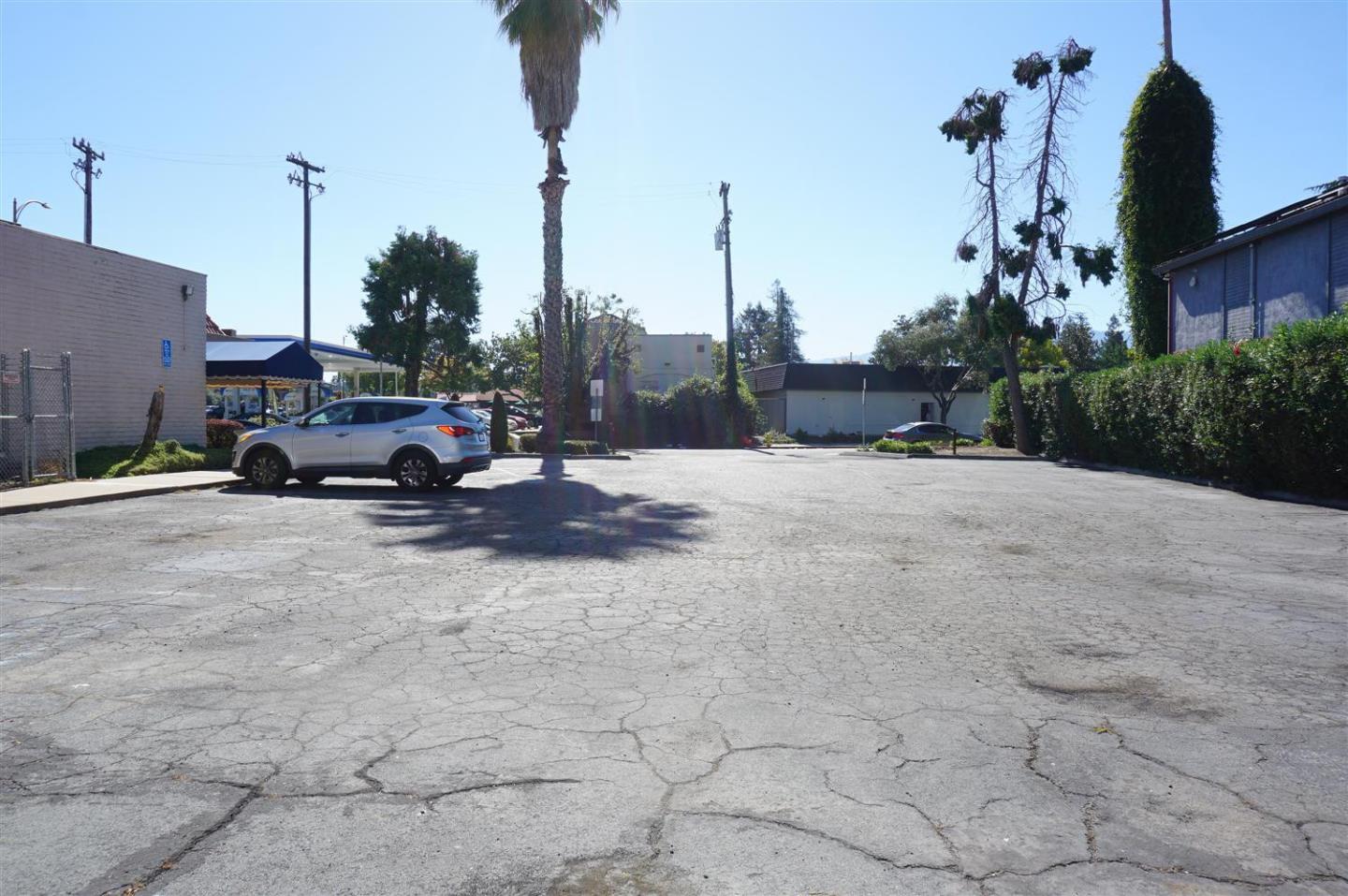 Detail Gallery Image 7 of 8 For 1125 Luchessi Dr, San Jose,  CA 95118 - – Beds | – Baths