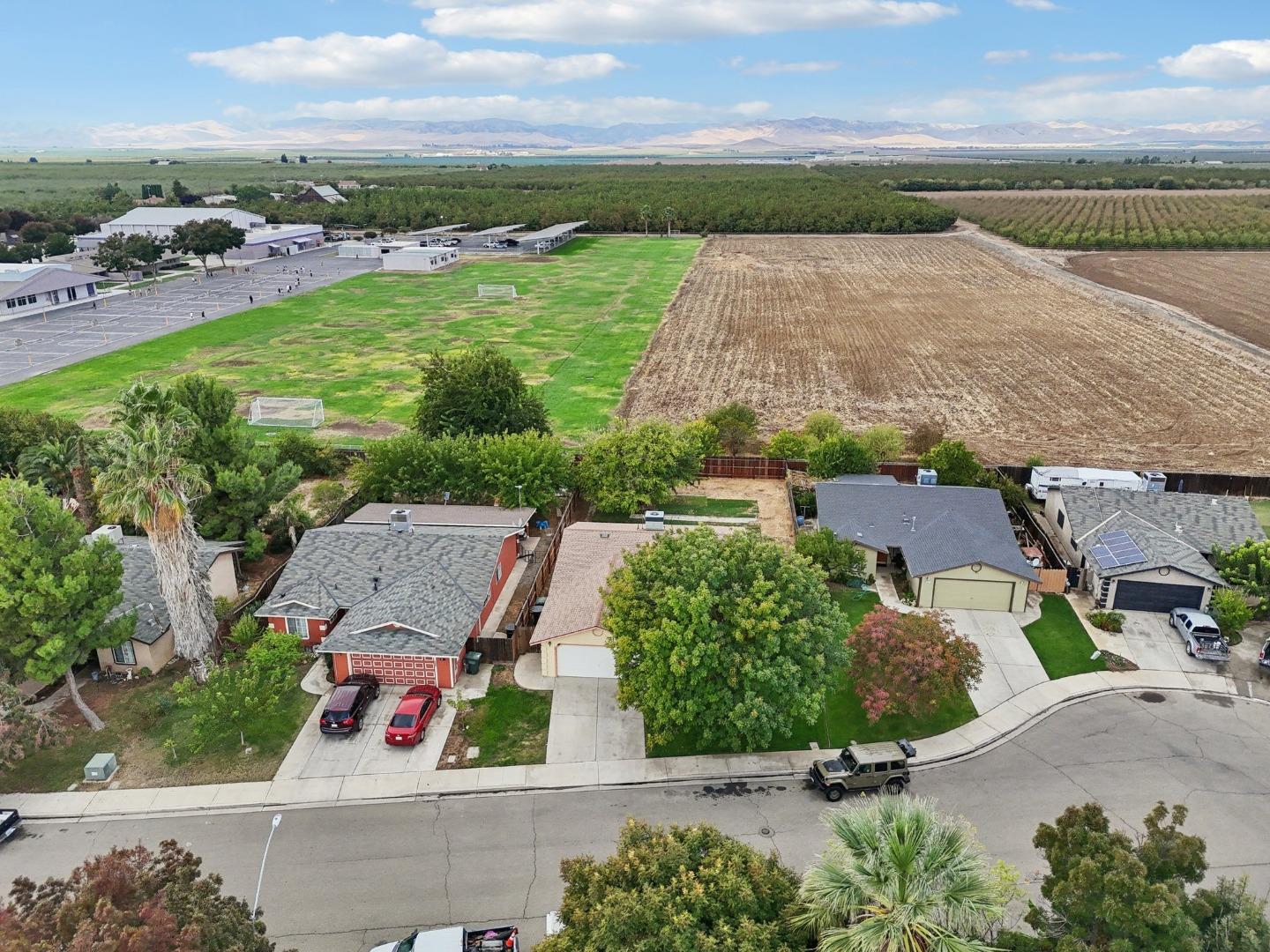 Detail Gallery Image 39 of 55 For 1317 Tamarack Ct, Newman,  CA 95360 - 3 Beds | 2 Baths