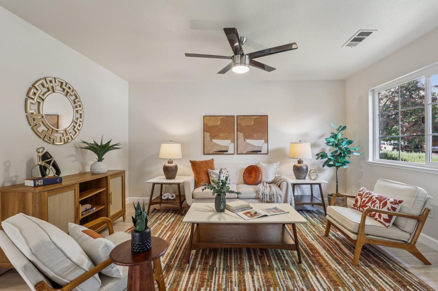 Detail Gallery Image 8 of 55 For 1317 Tamarack Ct, Newman,  CA 95360 - 3 Beds | 2 Baths