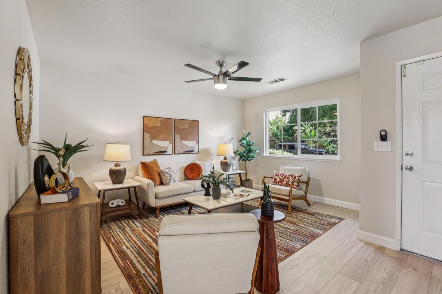 Detail Gallery Image 9 of 55 For 1317 Tamarack Ct, Newman,  CA 95360 - 3 Beds | 2 Baths