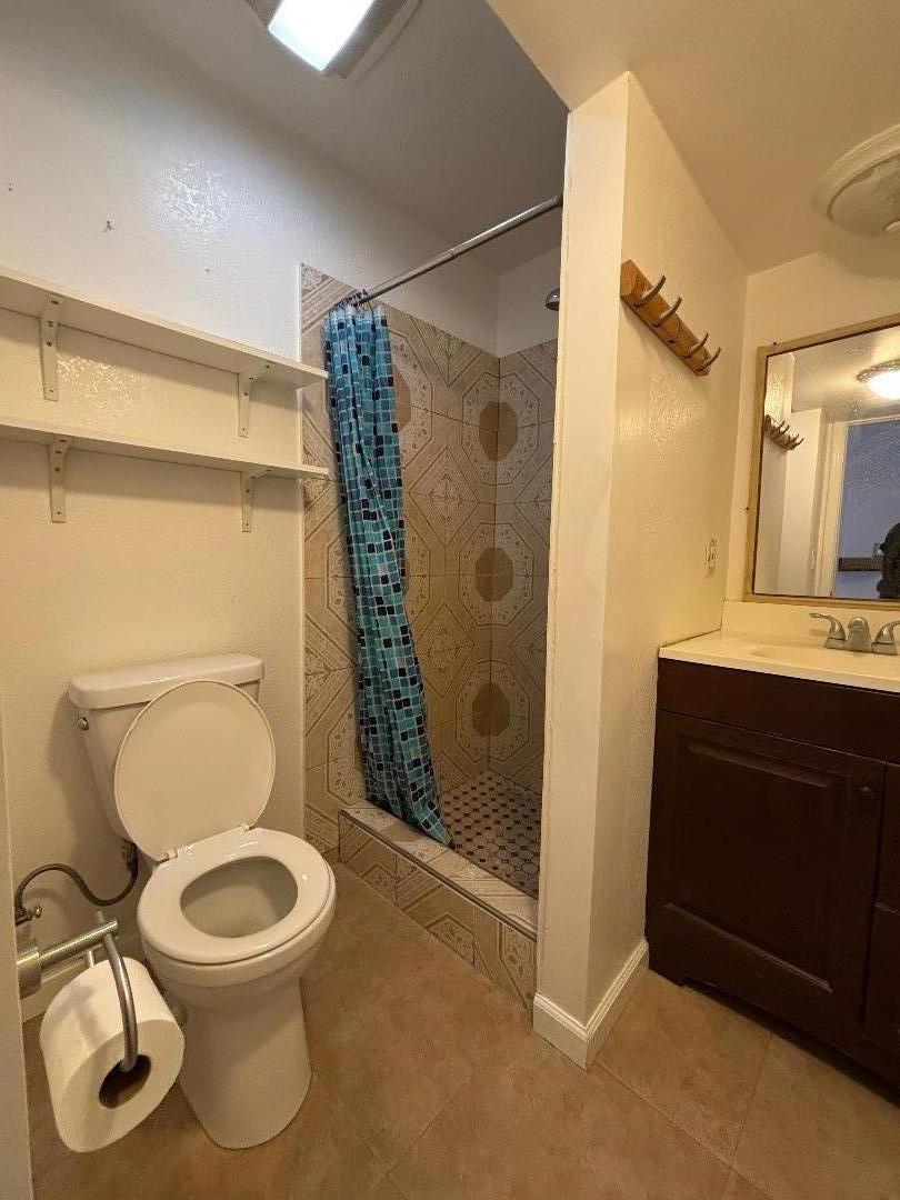 Detail Gallery Image 21 of 30 For 1051 Keldon Dr, San Jose,  CA 95121 - 4 Beds | 2 Baths