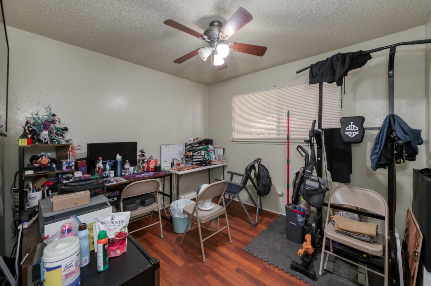 Detail Gallery Image 15 of 24 For 3068 W Fairmont Ave, Fresno,  CA 93722 - 3 Beds | 1/1 Baths