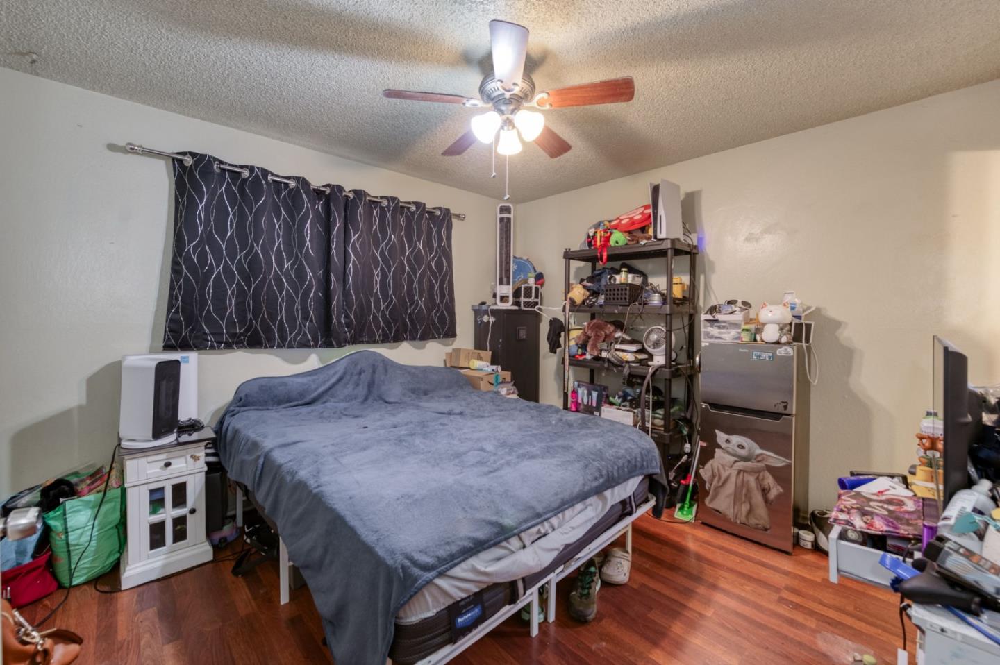 Detail Gallery Image 17 of 24 For 3068 W Fairmont Ave, Fresno,  CA 93722 - 3 Beds | 1/1 Baths