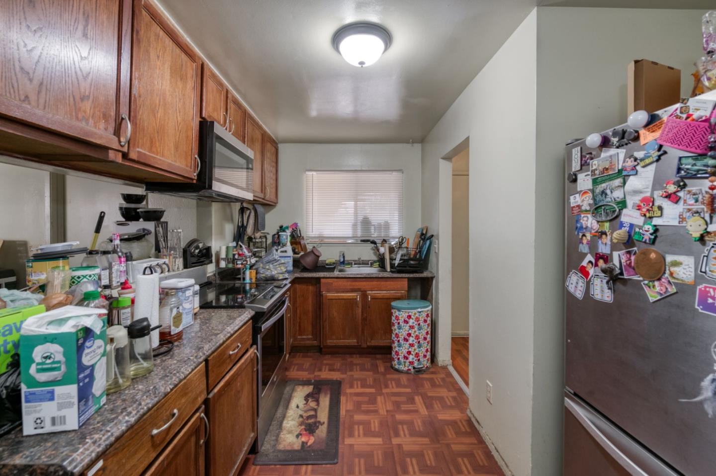 Detail Gallery Image 9 of 24 For 3068 W Fairmont Ave, Fresno,  CA 93722 - 3 Beds | 1/1 Baths