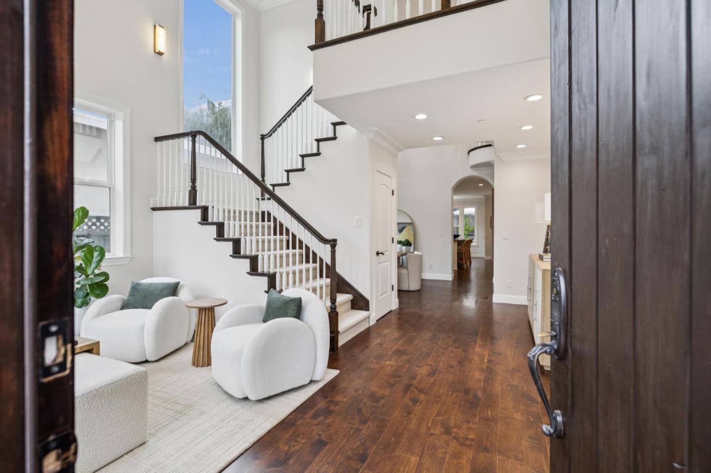 Detail Gallery Image 3 of 35 For 2138 Avy Ave, Menlo Park,  CA 94025 - 4 Beds | 3 Baths