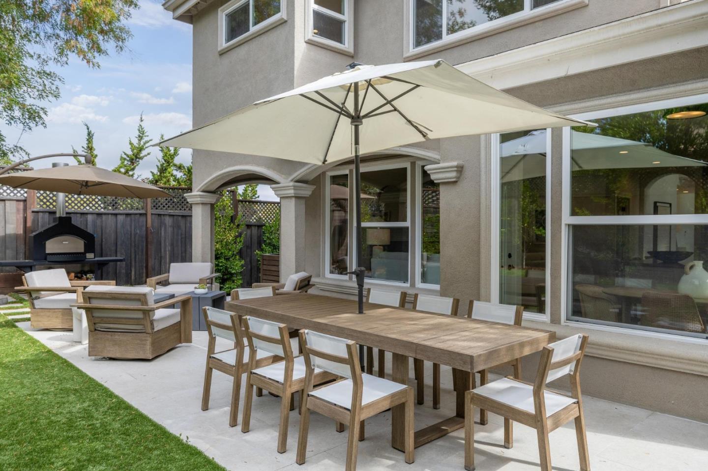 Detail Gallery Image 32 of 35 For 2138 Avy Ave, Menlo Park,  CA 94025 - 4 Beds | 3 Baths