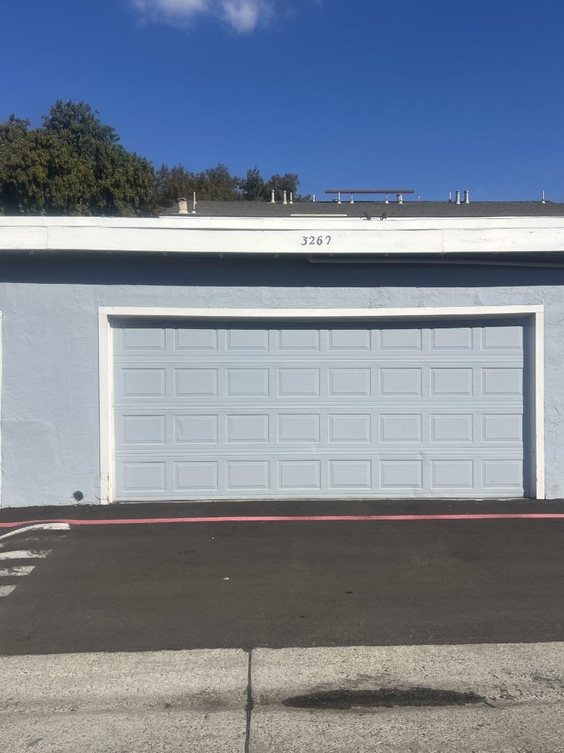 Detail Gallery Image 2 of 5 For 3262 Sagittarius Ln, San Jose,  CA 95111 - 3 Beds | 2 Baths