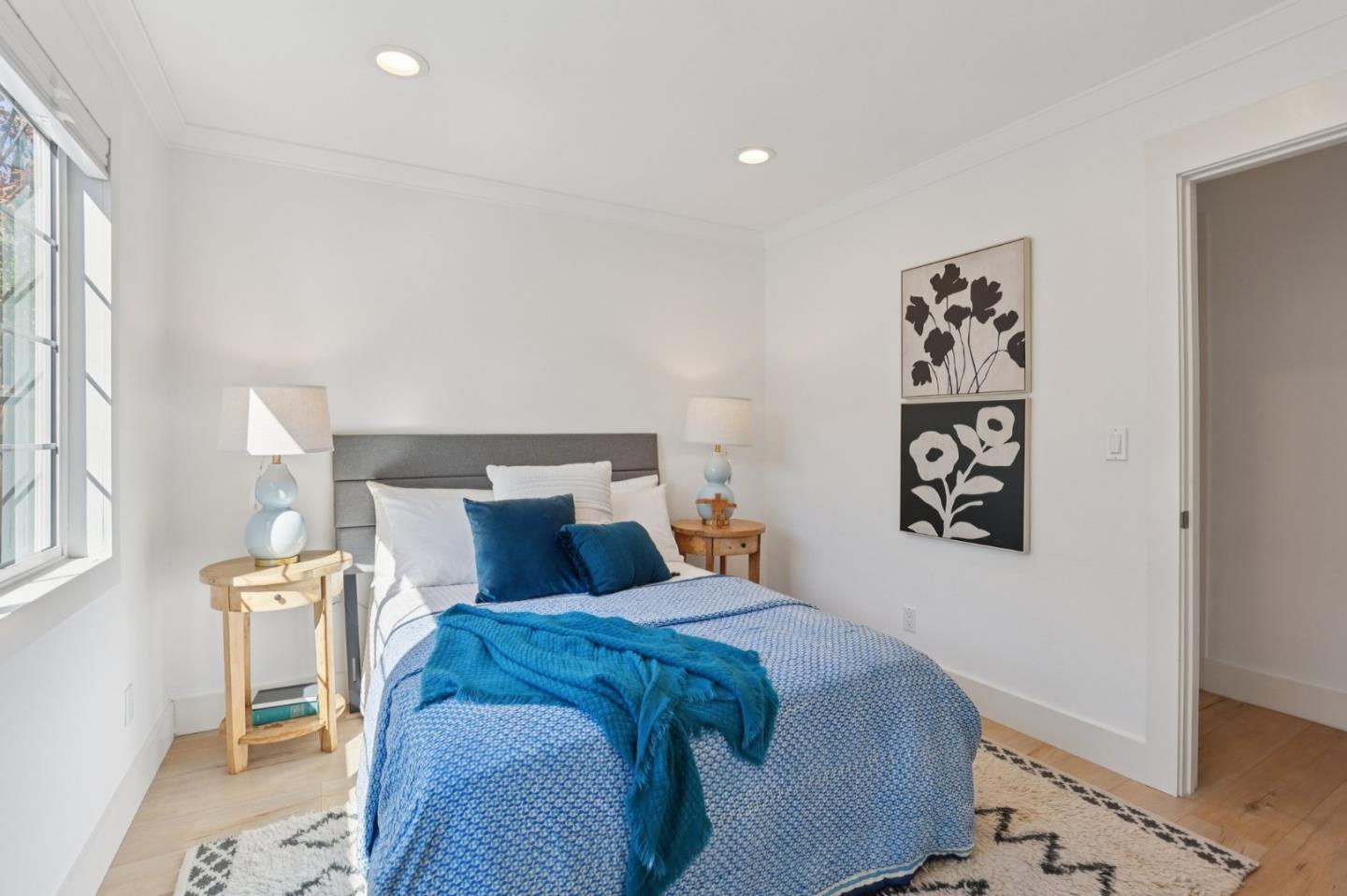 Detail Gallery Image 14 of 29 For 2423 Palm Ave, Redwood City,  CA 94061 - 3 Beds | 2/1 Baths